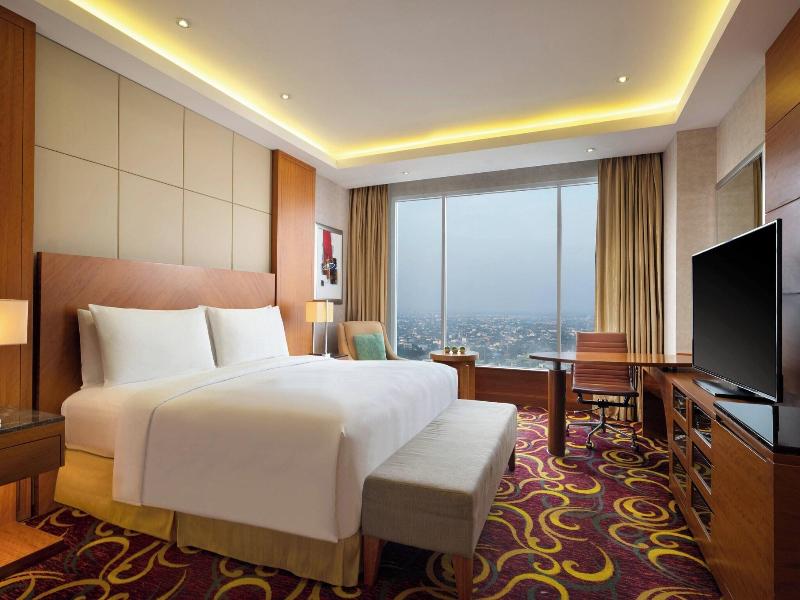 JW Marriott Hotel Medan image