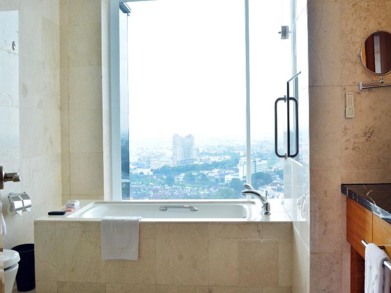 JW Marriott Hotel Medan image