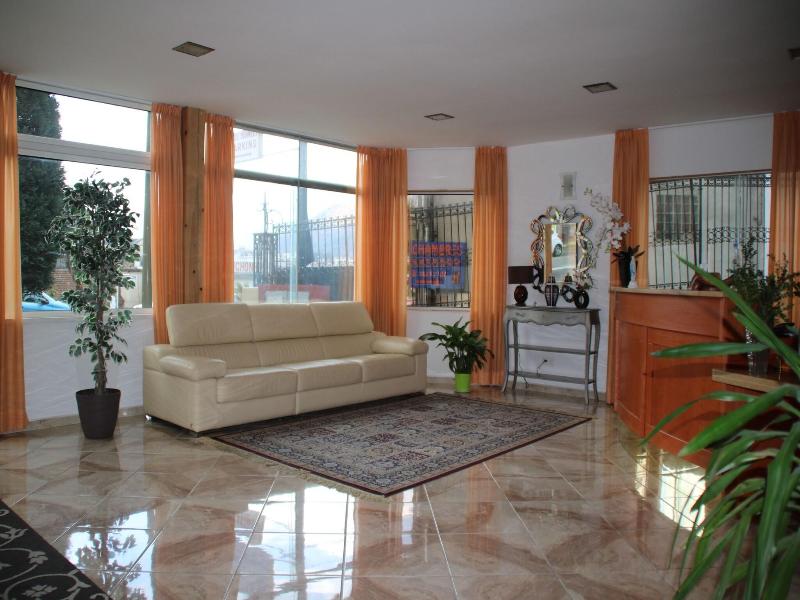 Hotel Lutetia image