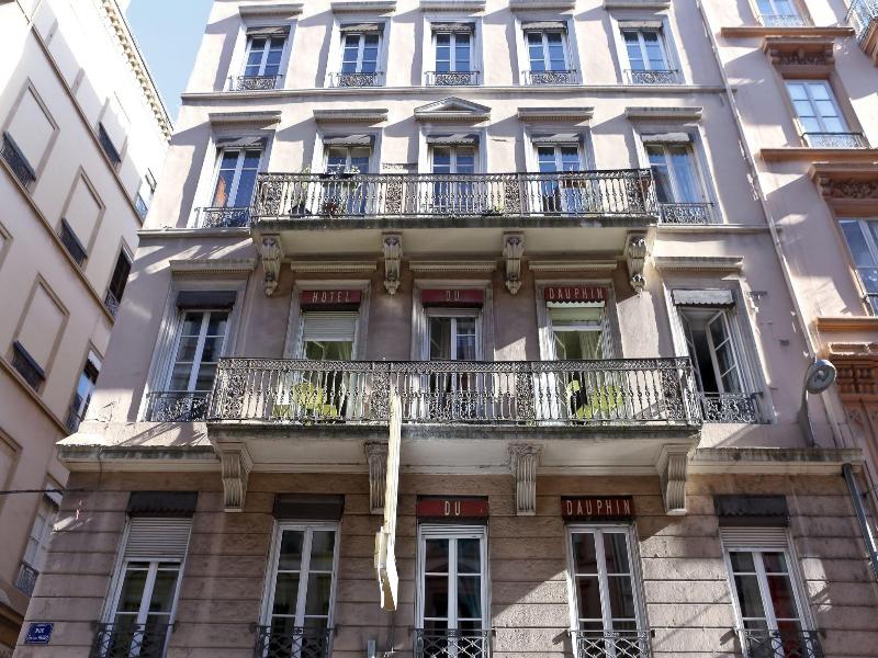Hotel Du Dauphin image