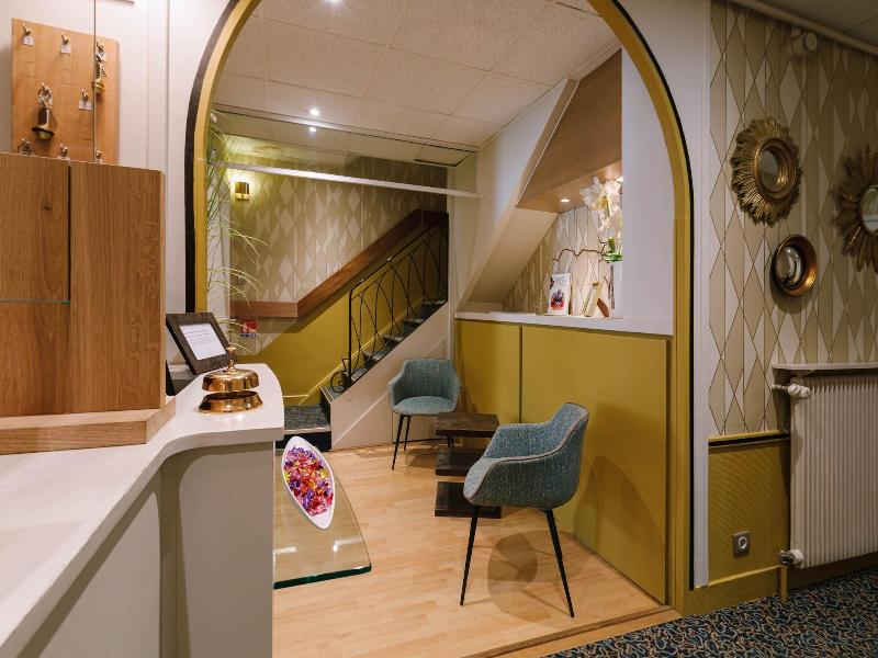 Hotel Du Dauphin image