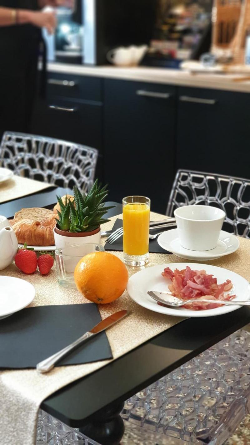 Hotel La Residence image