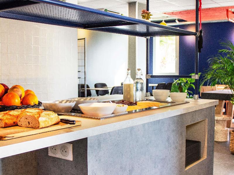 Ibis Budget Lunel Porte De Camargue image