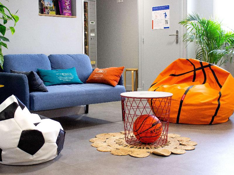 Ibis Budget Lunel Porte De Camargue image