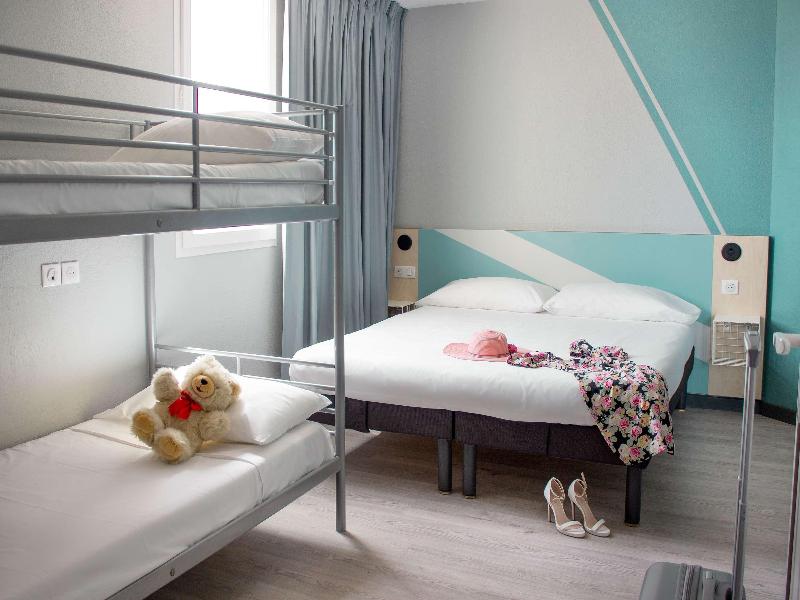Ibis Budget Lunel Porte De Camargue image
