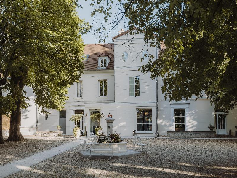 Les Demeures de Varennes, BW Signature Collection image