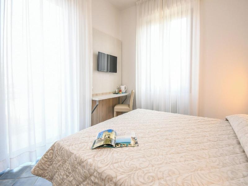 Hotel Riel image