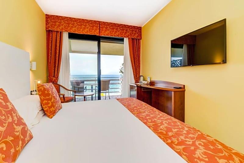 Lido International image