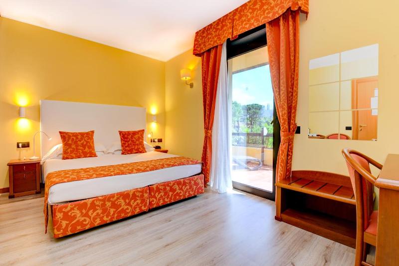 Lido International image