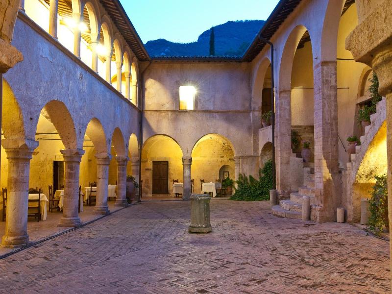 Abbazia San Pietro In Valle image
