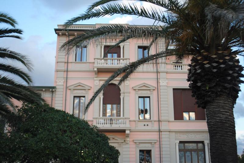 Villa Tina image