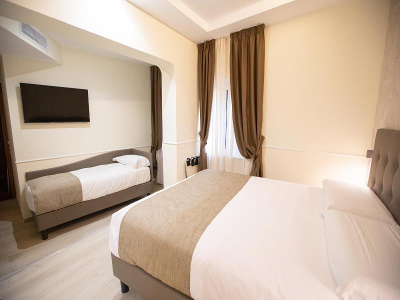 Hotel Maximus image