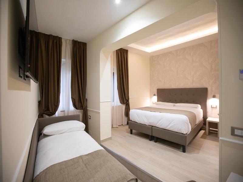 Hotel Maximus image