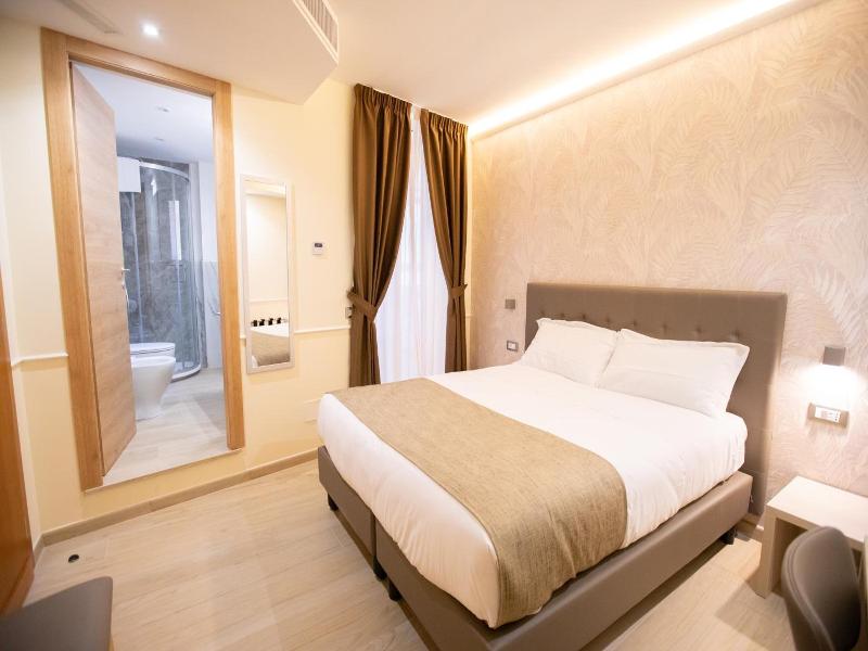 Hotel Maximus image