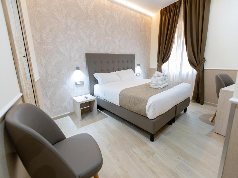 Hotel Maximus image
