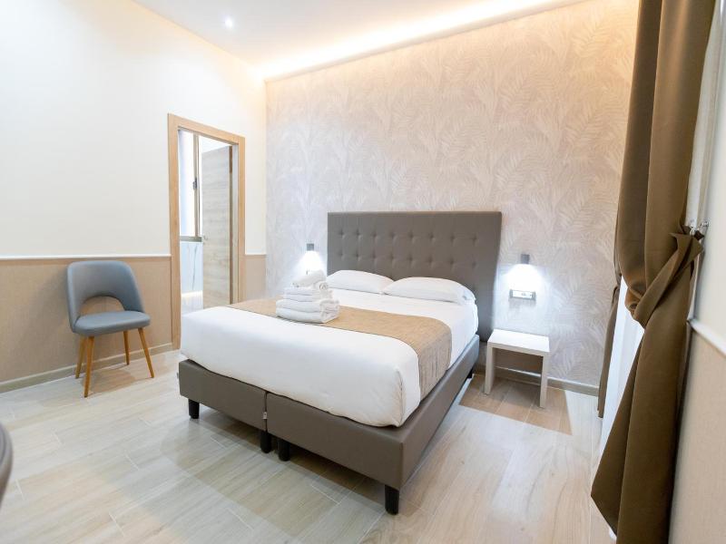 Hotel Maximus image