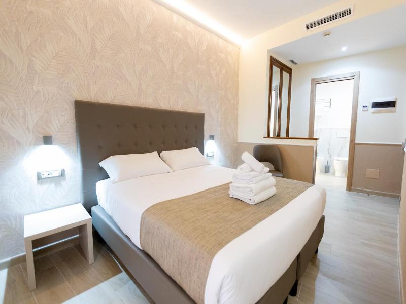 Hotel Maximus image