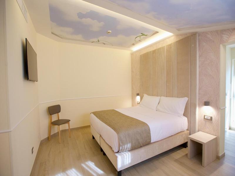 Hotel Maximus image
