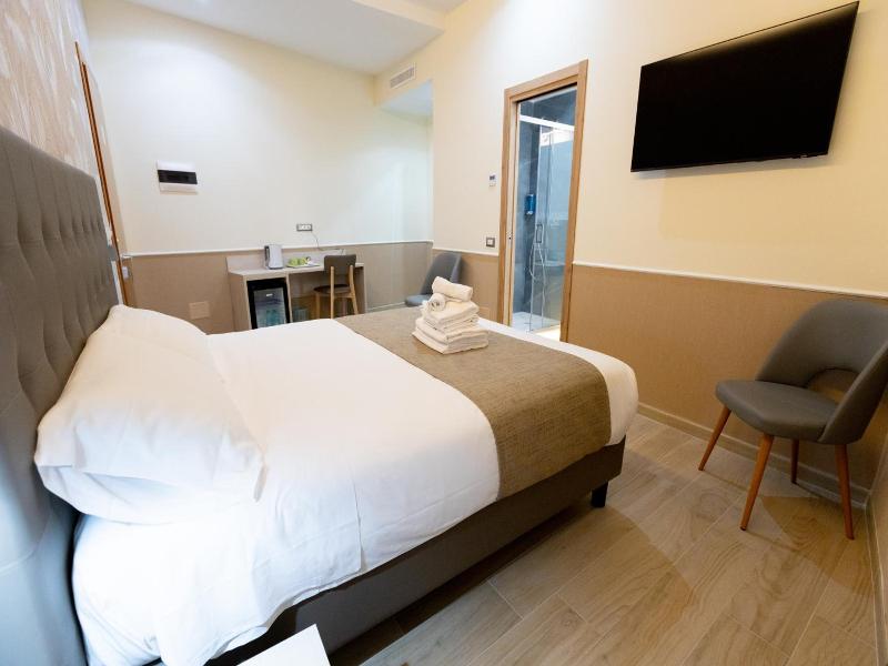 Hotel Maximus image