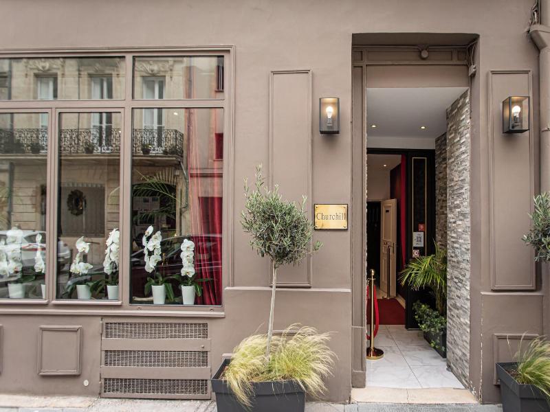 Hotel Churchill image