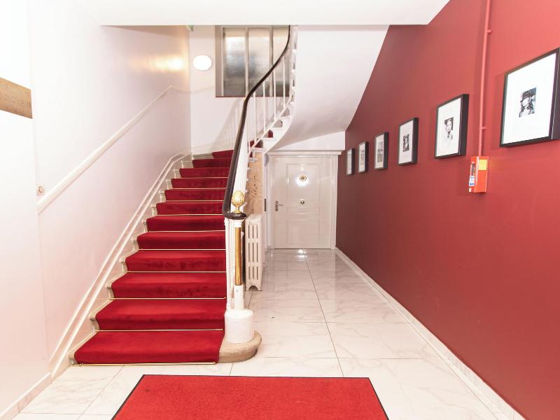 Hotel Churchill image