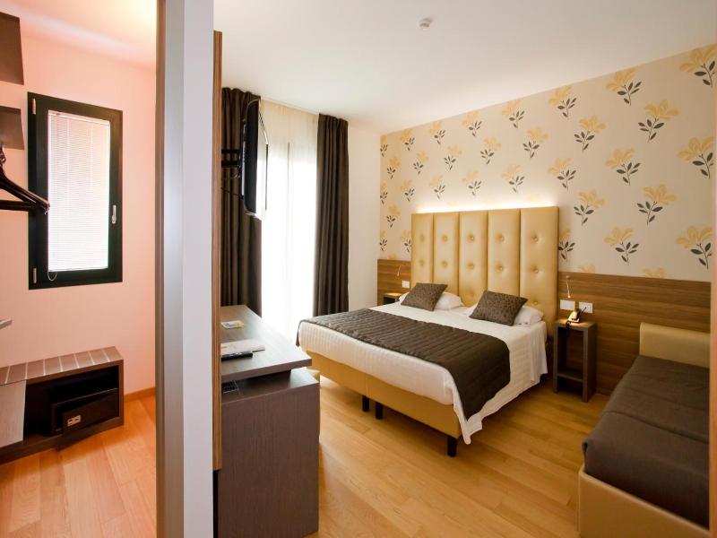 Hotel Marco Polo image