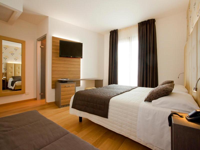 Hotel Marco Polo image