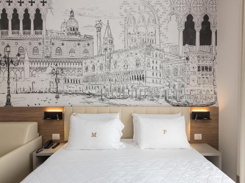 Hotel Marco Polo image