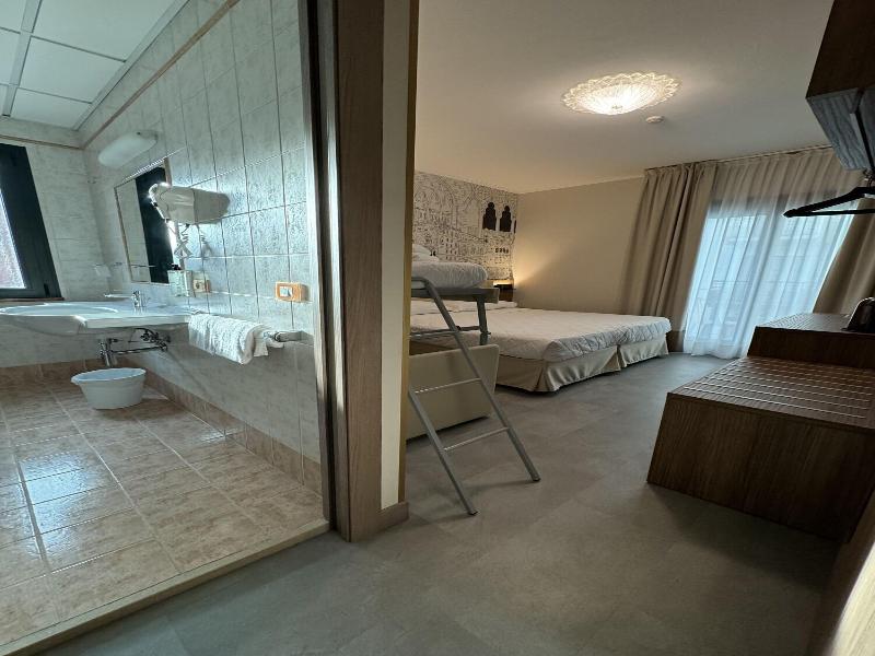 Hotel Marco Polo image