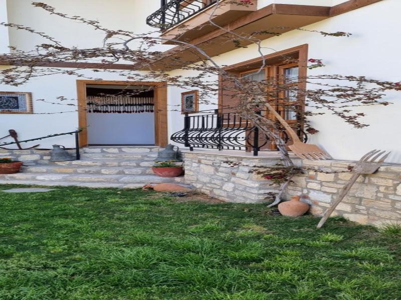 Sezgin Hotel And Guesthouse image