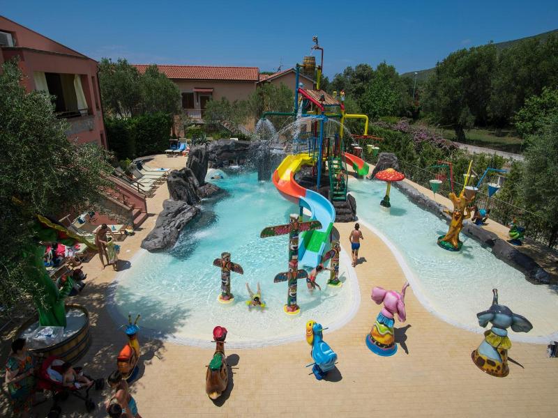Villaggio Blue Marine image