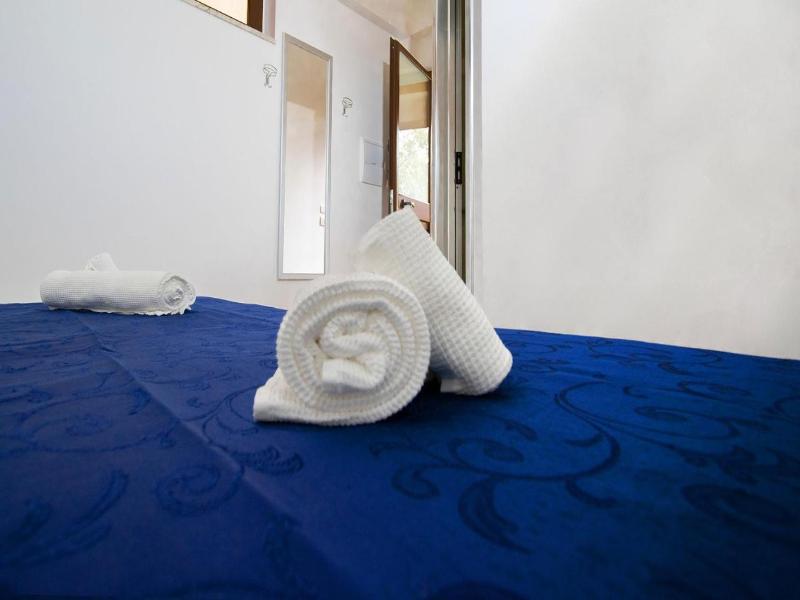 Villaggio Blue Marine image