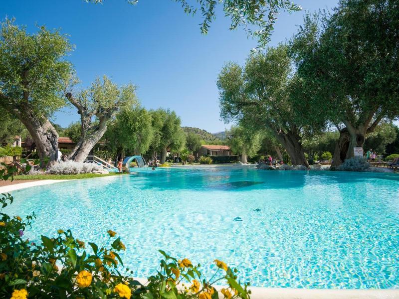 Villaggio Blue Marine image