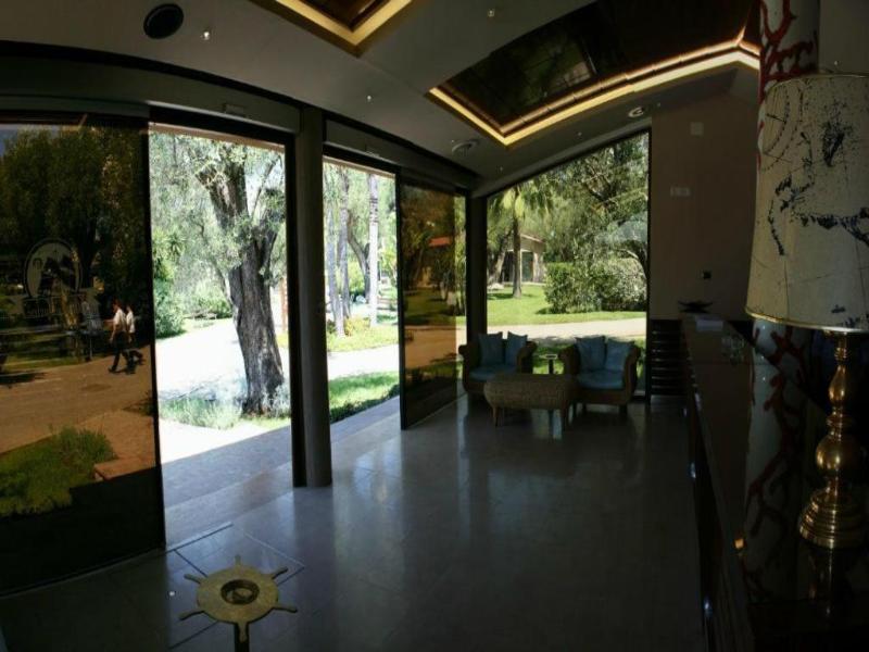 Villaggio Blue Marine image