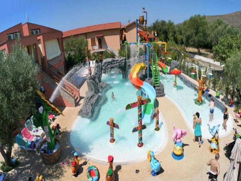 Villaggio Blue Marine image