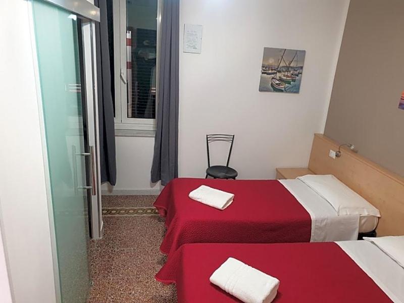 NAUTILUS HOTEL image