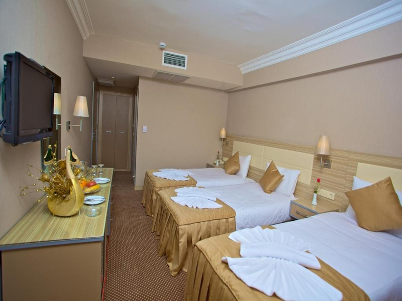 EMIN HOTEL  image
