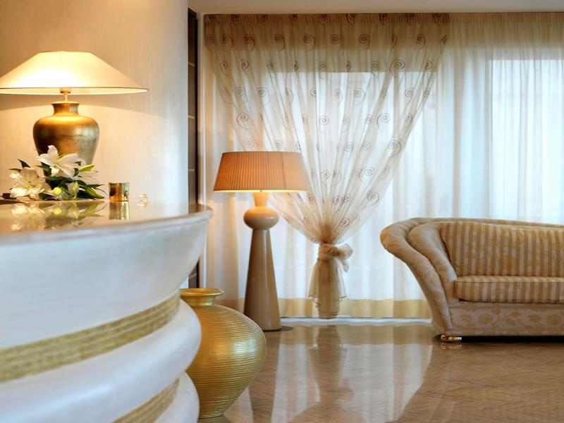 Hotel Tiffany's image