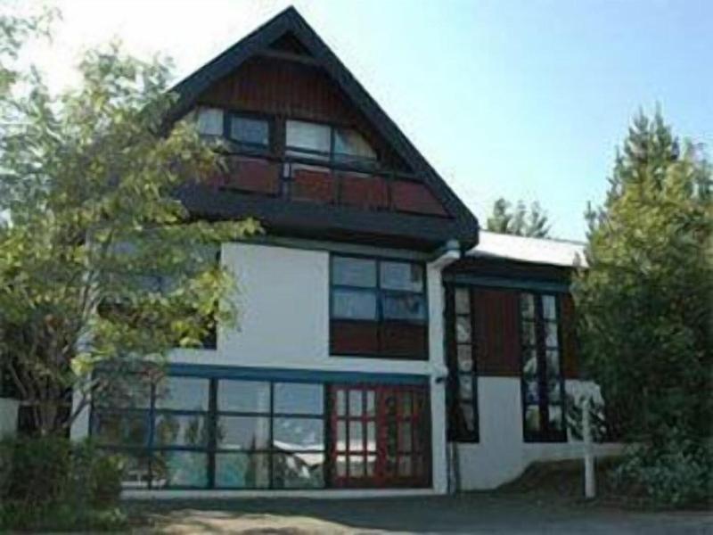 Reykjavik Peace Center image