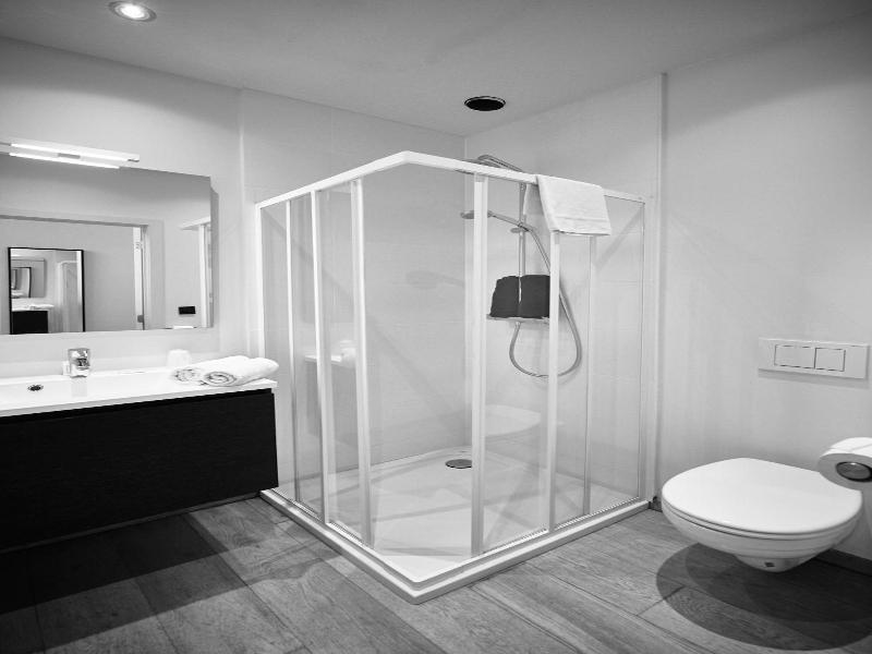 Polaris Hotel image