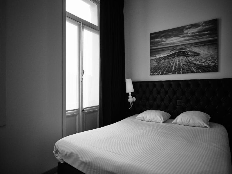 Polaris Hotel image
