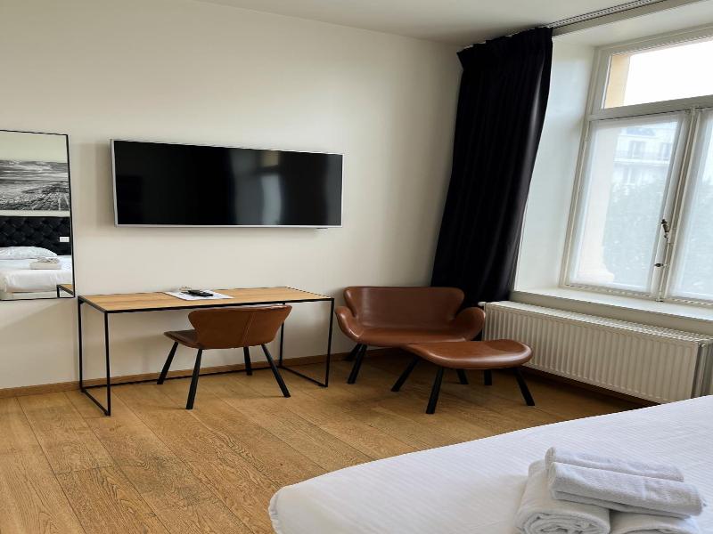 Polaris Hotel image
