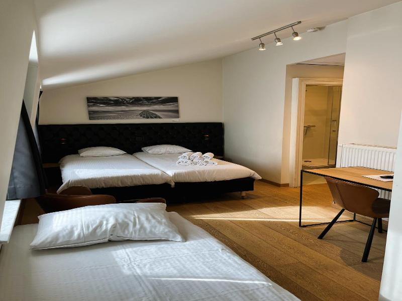 Polaris Hotel image