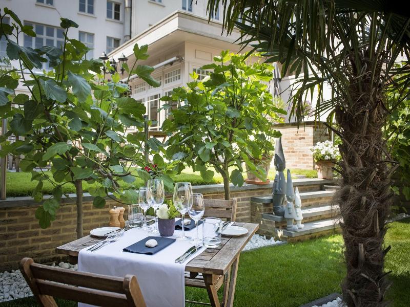 Parkhotel image