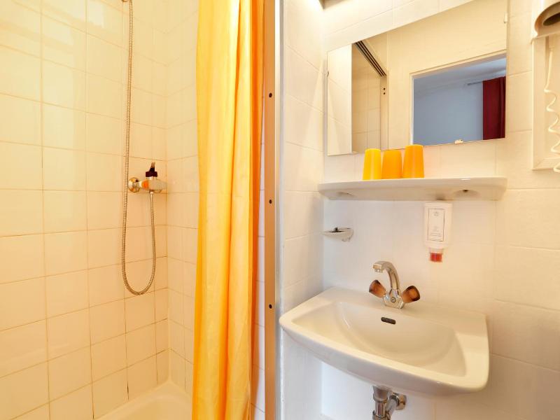 Tor Hotel Geneve image