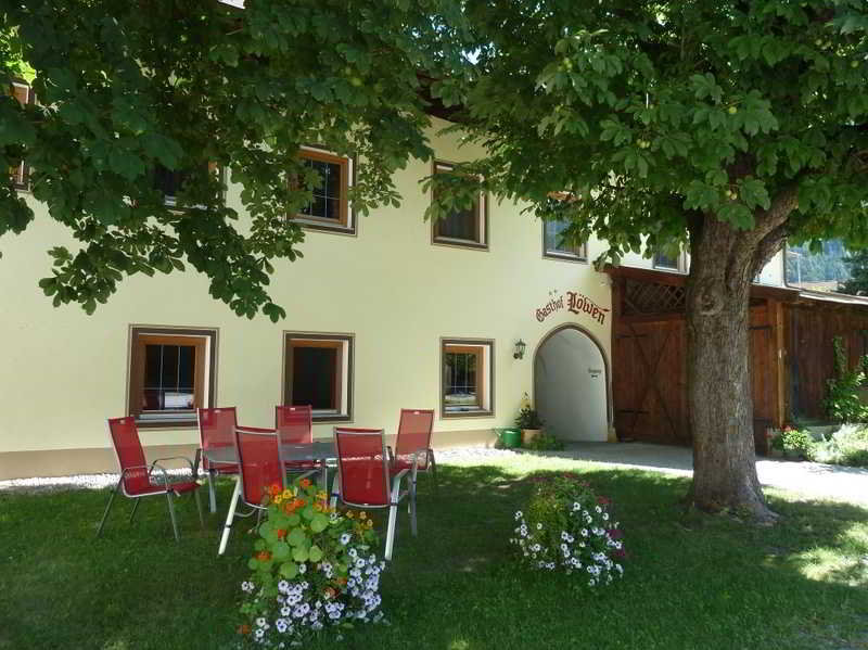 Hotel Gasthof Lowen image