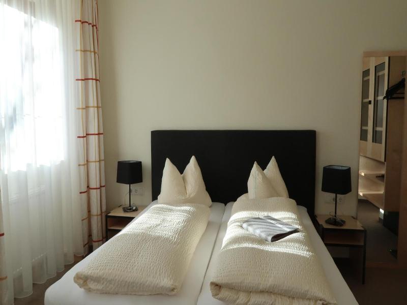 Hotel Gasthof Lowen image