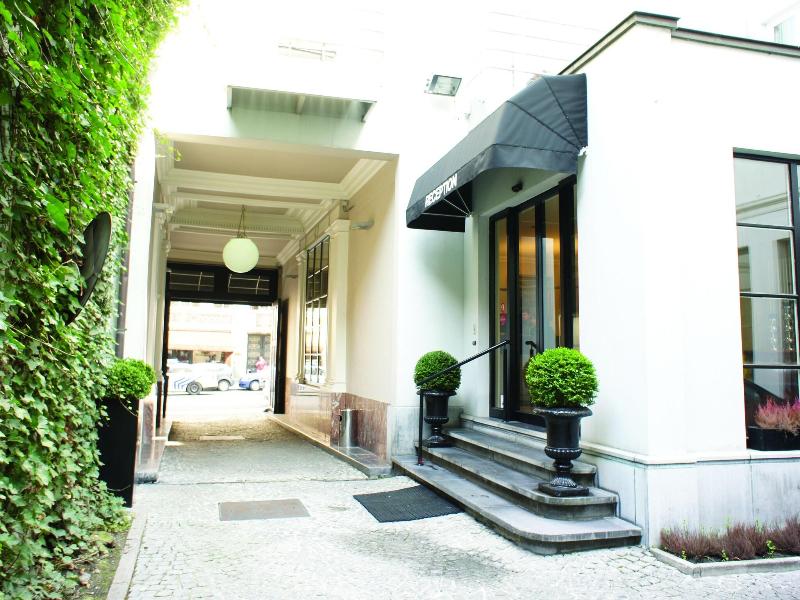 Hotel La Legende image