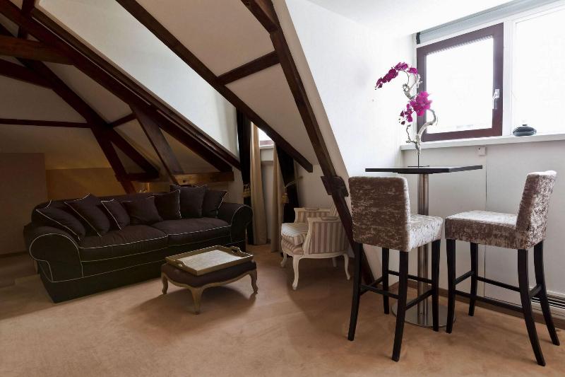 Suite Hotel Pincoffs image