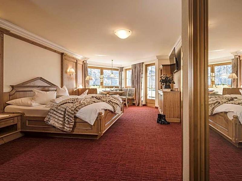 Ferienhotel Platzlhof image